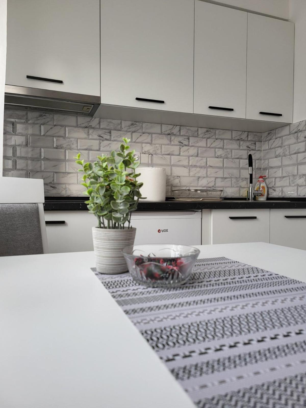Sleep & Go Apartment Surčin Екстериор снимка
