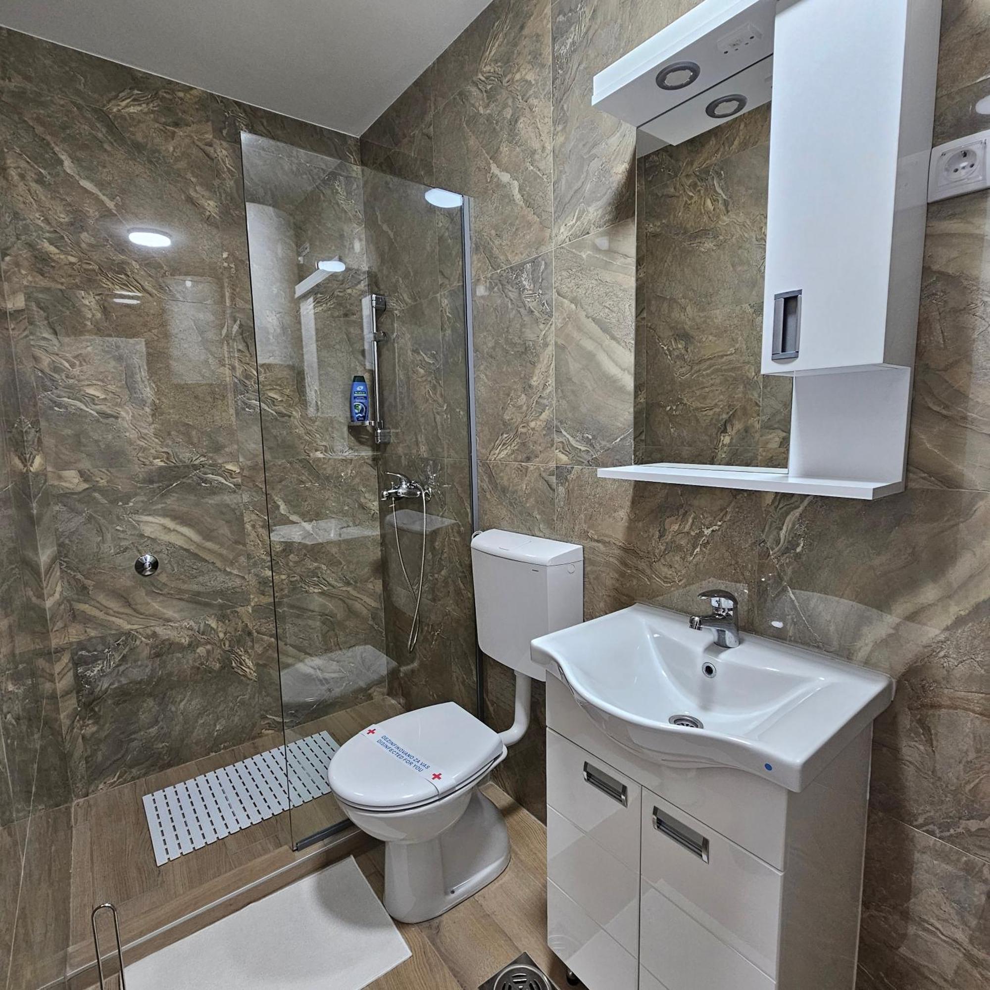 Sleep & Go Apartment Surčin Екстериор снимка